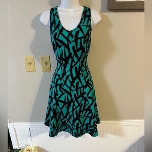 Karen Kane Teal and Black Abstract Sleeveless Fit-and-Flare Dress